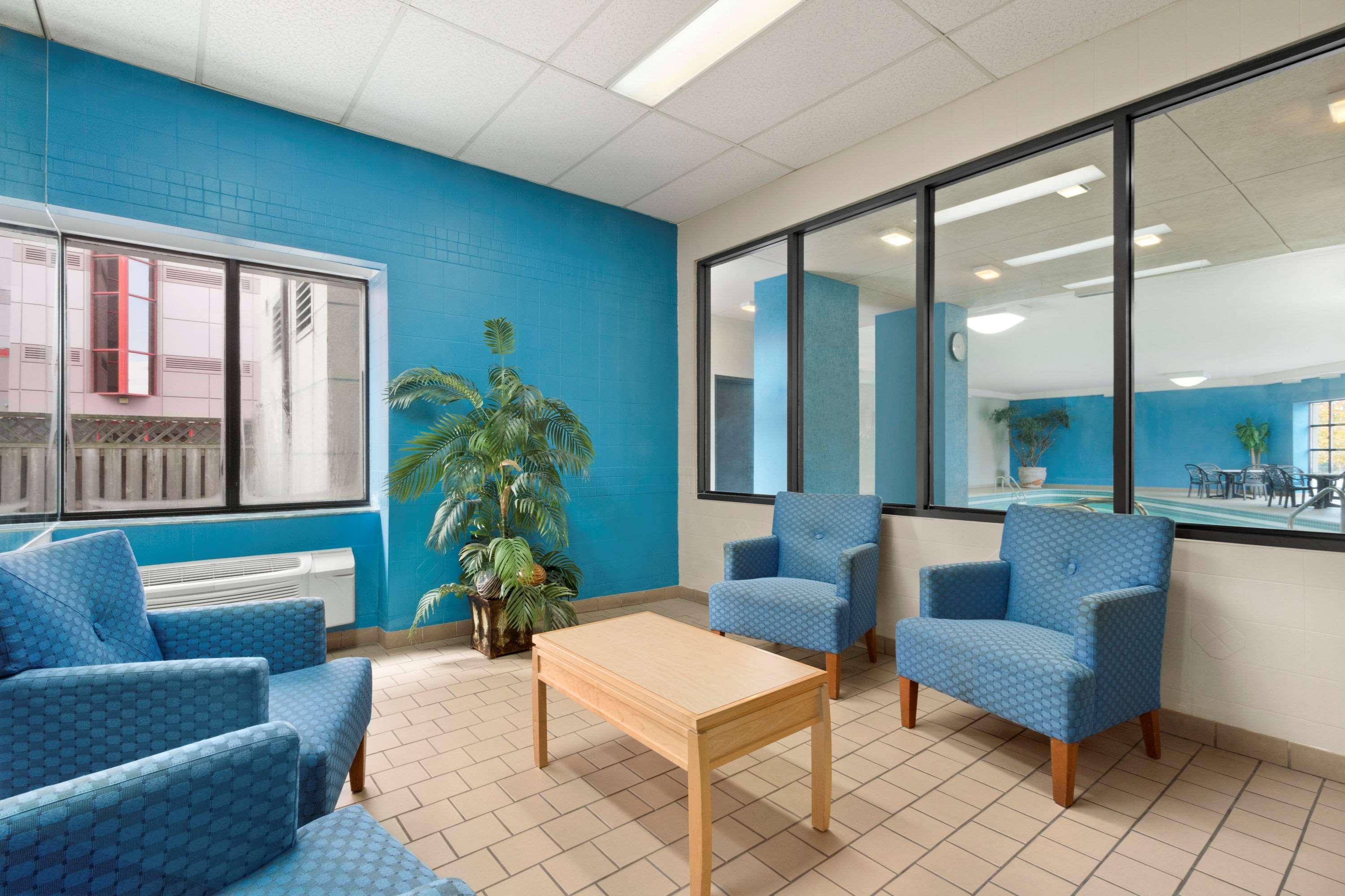 Days Inn By Wyndham Niagara Falls Near The Falls Ngoại thất bức ảnh