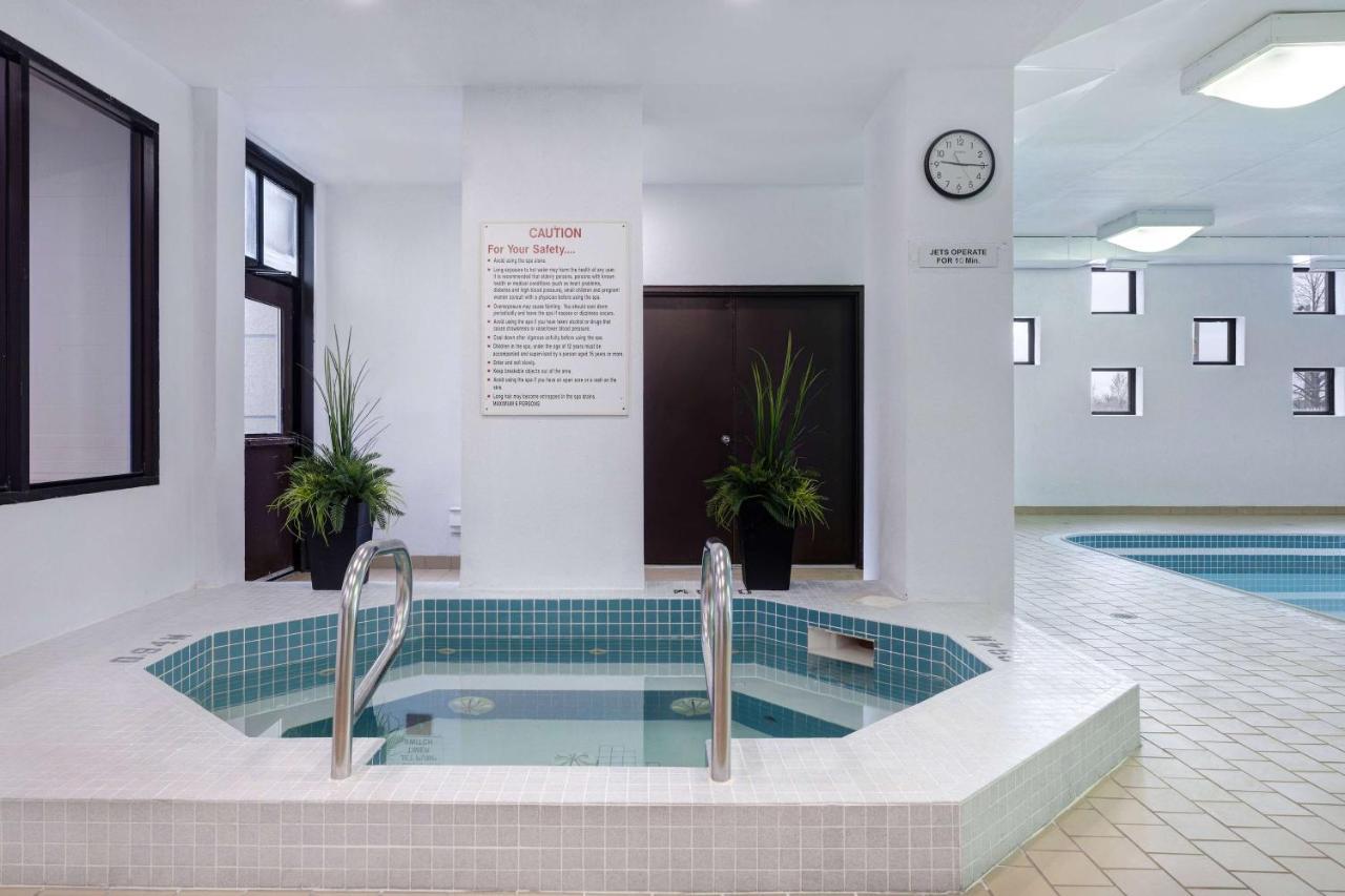Days Inn By Wyndham Niagara Falls Near The Falls Ngoại thất bức ảnh