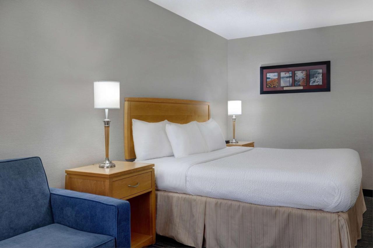 Days Inn By Wyndham Niagara Falls Near The Falls Ngoại thất bức ảnh