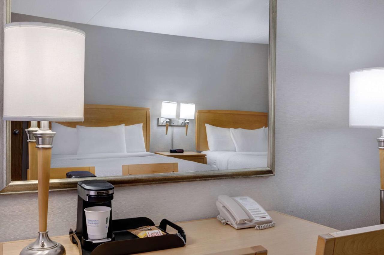 Days Inn By Wyndham Niagara Falls Near The Falls Ngoại thất bức ảnh