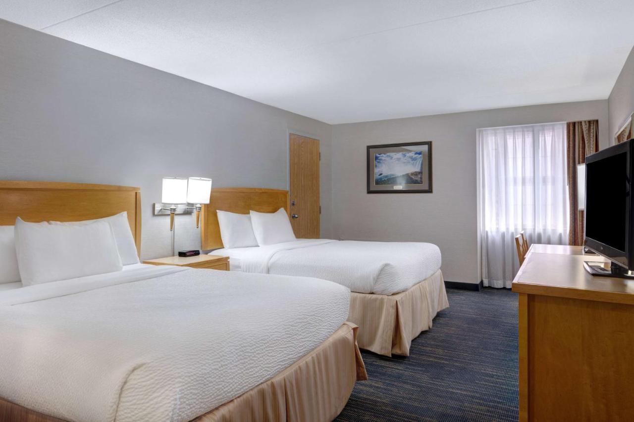 Days Inn By Wyndham Niagara Falls Near The Falls Ngoại thất bức ảnh