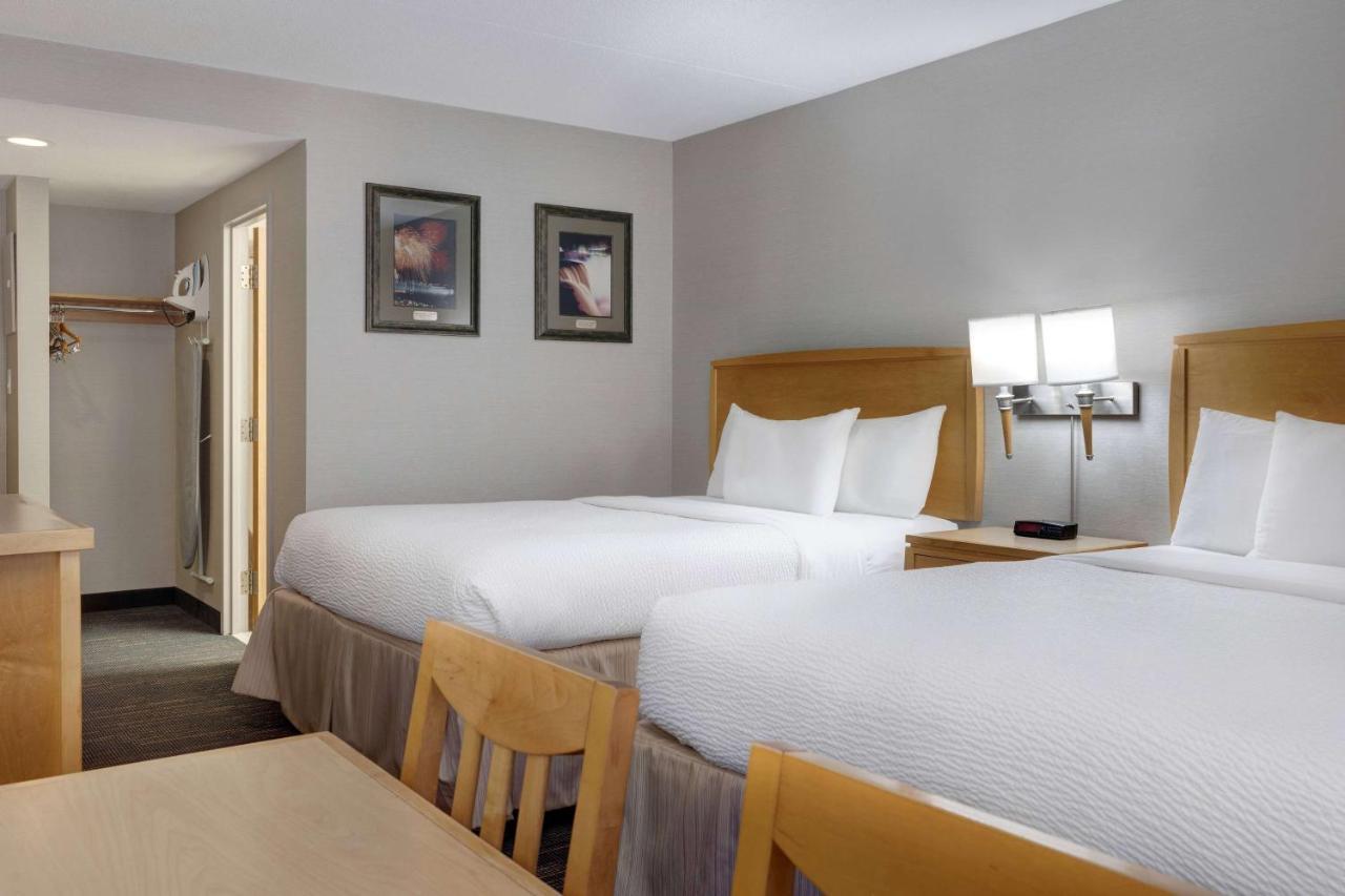 Days Inn By Wyndham Niagara Falls Near The Falls Ngoại thất bức ảnh