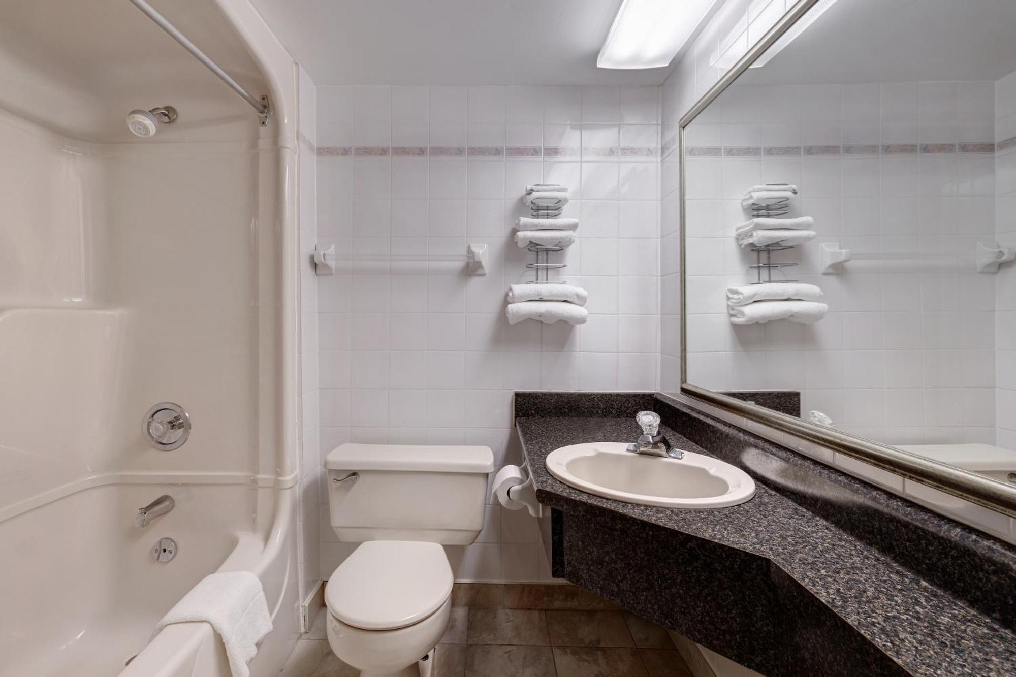 Days Inn By Wyndham Niagara Falls Near The Falls Ngoại thất bức ảnh